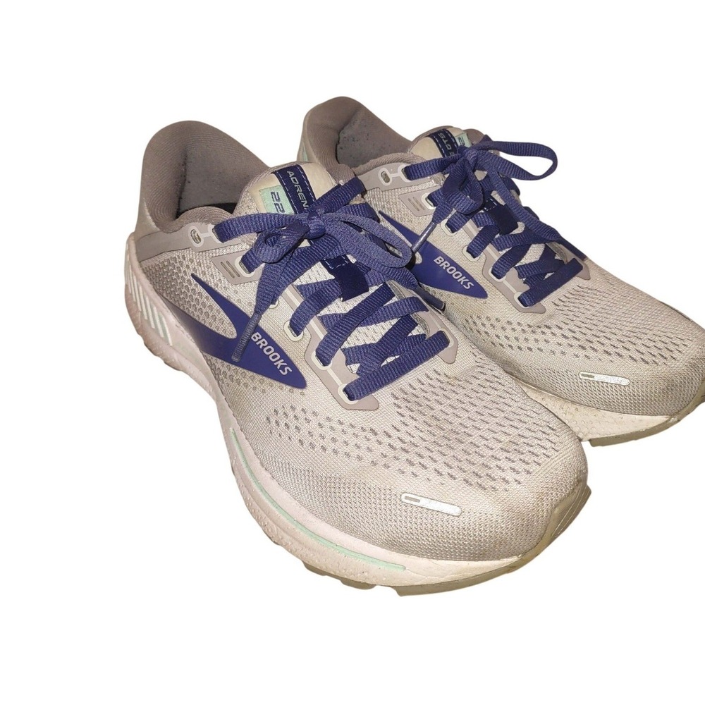 Brooks Adrenaline GTS 22 Womens 6.5 B Stability Running Shoes Grey 1203531B045